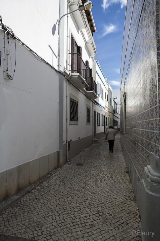 Entrecubos Guesthouse Olhão Екстериор снимка