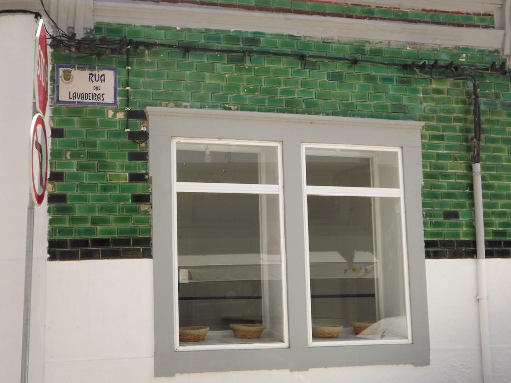 Entrecubos Guesthouse Olhão Екстериор снимка
