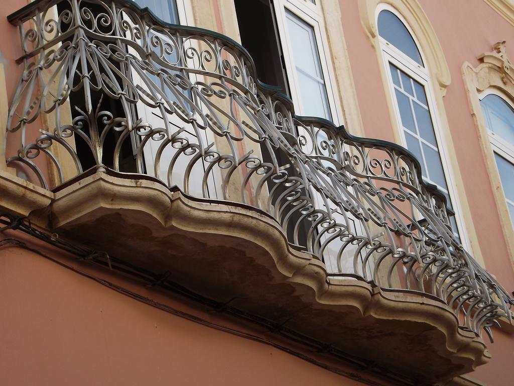 Entrecubos Guesthouse Olhão Екстериор снимка
