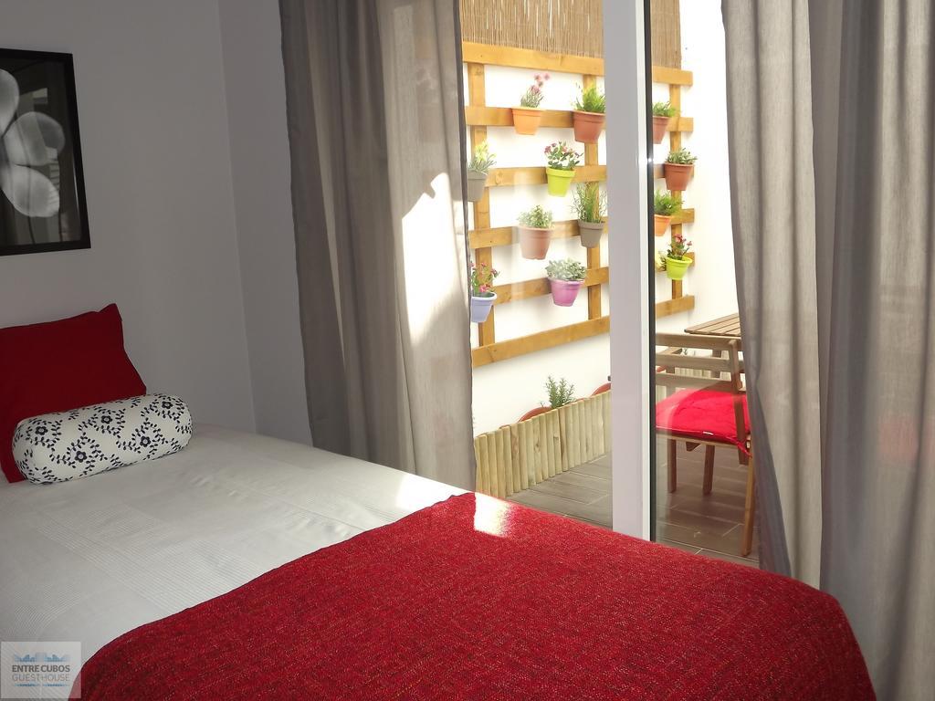 Entrecubos Guesthouse Olhão Екстериор снимка