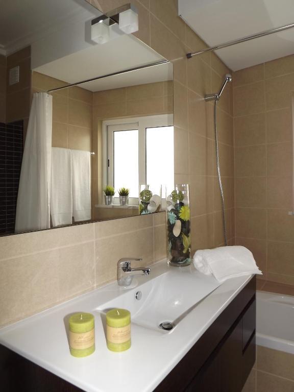 Entrecubos Guesthouse Olhão Стая снимка