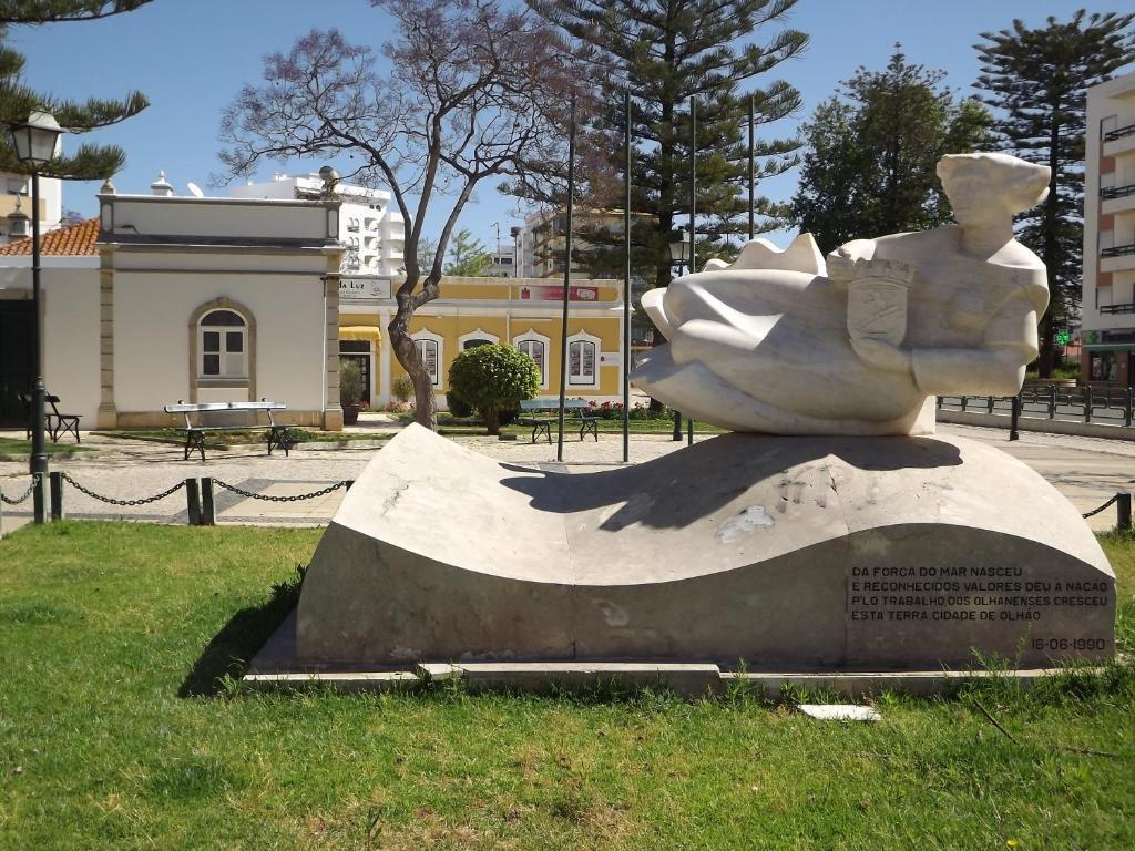 Entrecubos Guesthouse Olhão Екстериор снимка