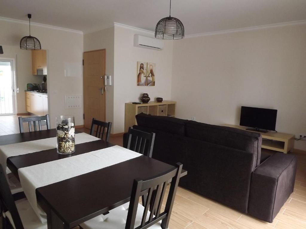 Entrecubos Guesthouse Olhão Стая снимка