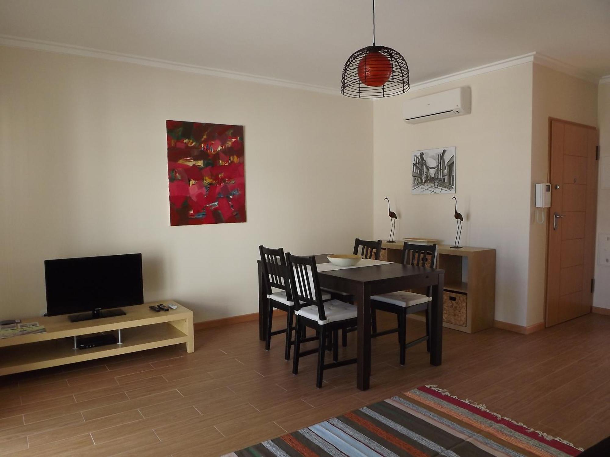 Entrecubos Guesthouse Olhão Екстериор снимка