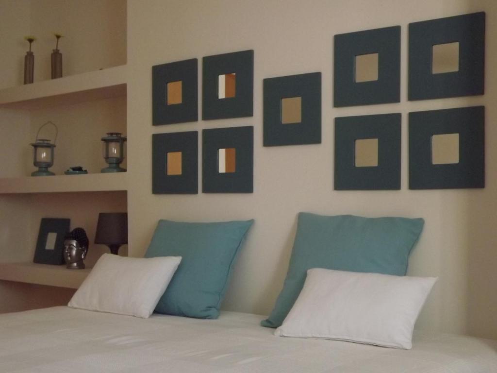 Entrecubos Guesthouse Olhão Стая снимка