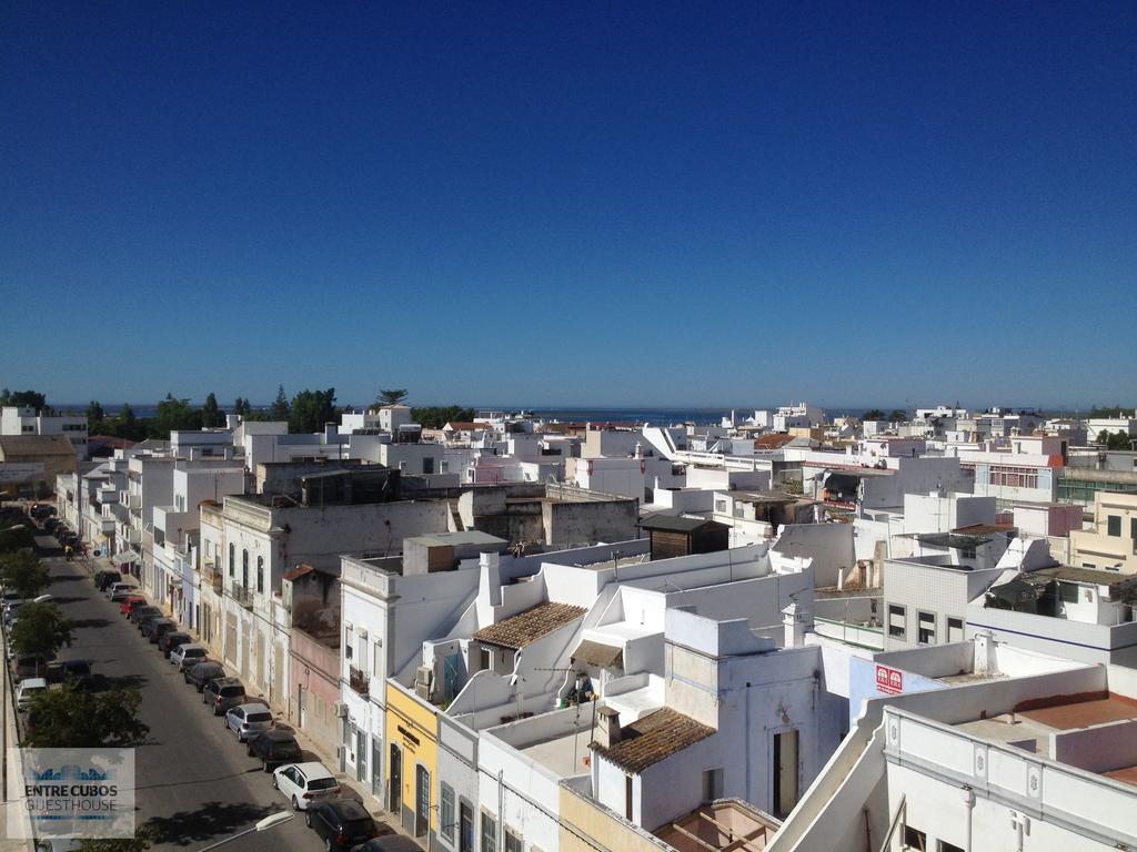 Entrecubos Guesthouse Olhão Екстериор снимка